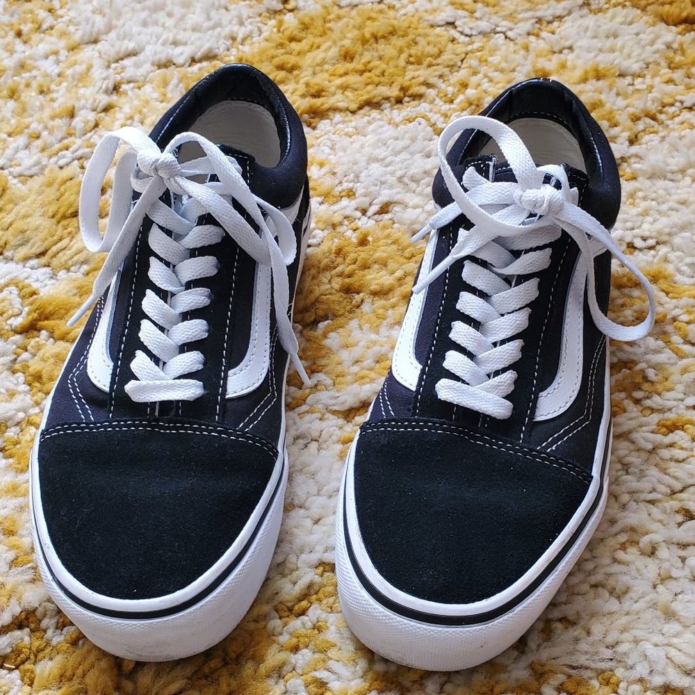 Vans Old Skool Low Top Mens 6.5 Black/White Sneaker